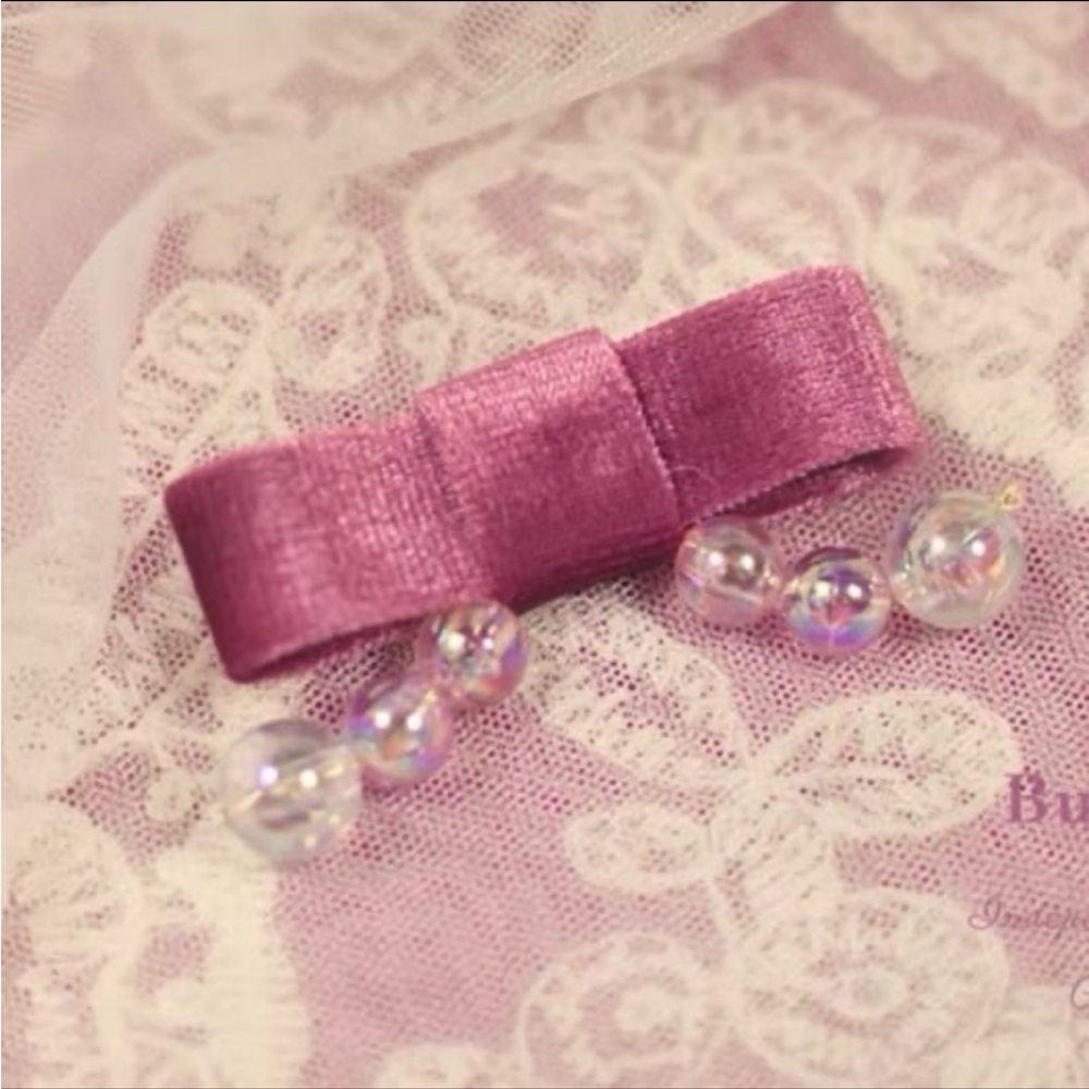 Japanese Pink Velvet Iridescent Beads Y2K Cottage Small Hair Clip Bow Accessory
